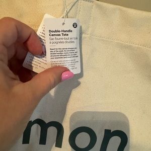 Lululemon canvas tote NWT